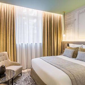 Chambre Confort Lit Queen-Size